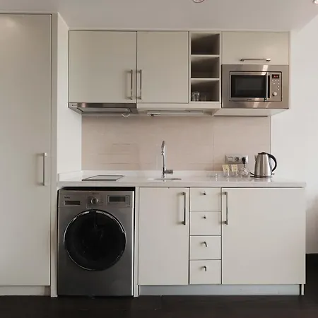 Apart Otel Four Winds İstanbul